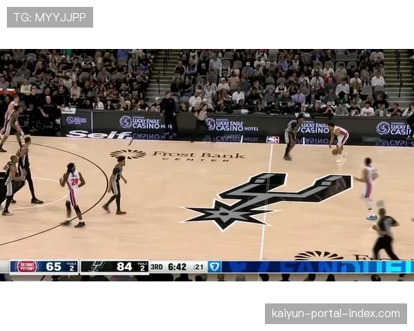 马刺调整防守策略针对核心 卡斯尔专注限制坎宁安收效 马刺调整防守策略针对核心 卡斯尔专注限制坎宁安收效